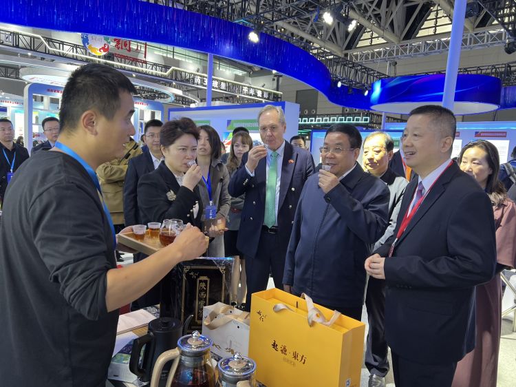 第四届中国西部国际采购展览会开幕
